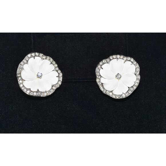 KENNETH JAY LANE Vintage Flower and Rhinestones Crystal Clip Earrings - Picture 4 of 8